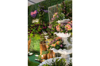Royal flower decorations for grand Tamil Nadu wedding celebration